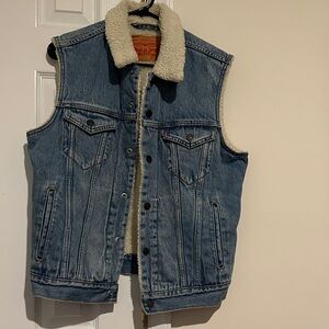 Levi's Light Blue Denim Vest with Cream Sherpa Collar